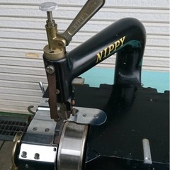 ニッピ 革すき機 NP-1（台・クラッチモーター付き）動作確認済み／お試し革付きの画像