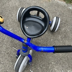 三輪車の画像