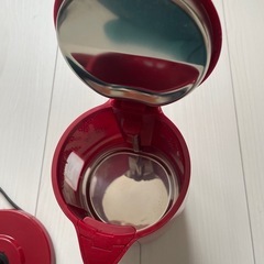 電気ケトルの画像
