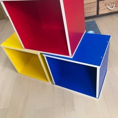 カラフルカラーボックスの画像
