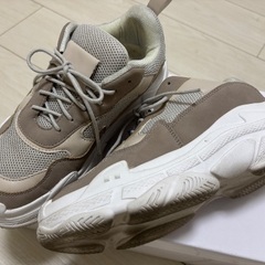 レディース　厚底スニーカー　Mの画像