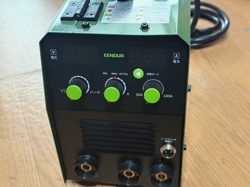 半自動溶接機 100V/200V兼用　試運転のみ