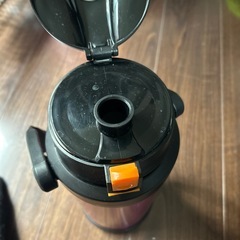 水筒の画像