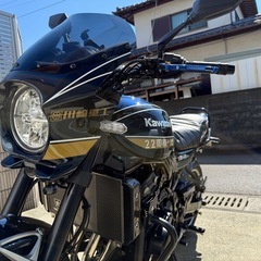 カワサキ
z900rsキャンディトーンブルー未転倒です。の画像