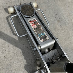 さいたま新都心付近★ジャンク★油圧アルミローダウンジャッキ アストロプロダクツ 1.4tの画像