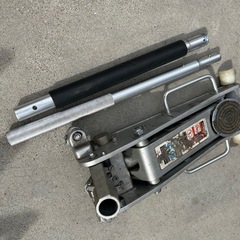 さいたま新都心付近★ジャンク★油圧アルミローダウンジャッキ アストロプロダクツ 1.4tの画像