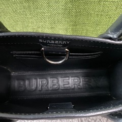 Burberry ハンドバッグの画像