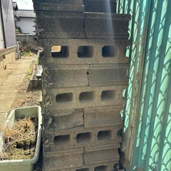 コンクリートブロック17個の画像