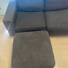 3人掛けソファー　足掛けありの画像