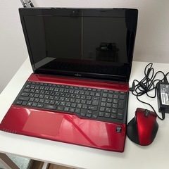 ノートパソコン【富士通 FMV LIFEBOOK AH53/R FMVA53RR】の画像