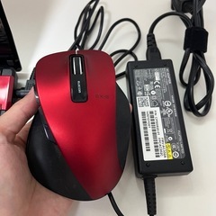 ノートパソコン【富士通 FMV LIFEBOOK AH53/R FMVA53RR】の画像