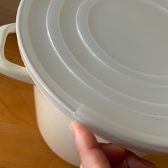 ホーロー容器の画像