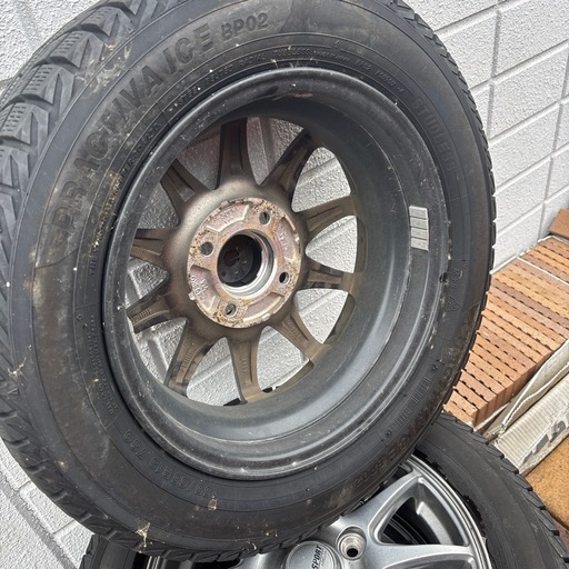 13インチ、スタッドレスタイヤ、アルミホイール付(軽自動車用)