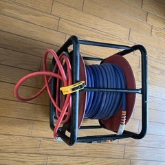 MAX釘打ち機&ホースリールの画像