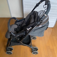 【Combi スゴカル4キャス compact 説明書付き】／軽量ベビーカー／両対面式／1ヶ月〜36ヶ月まで使用可の画像
