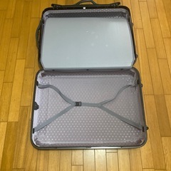 レトロなサムソナイトのスーツケース持ち帰り限定
の画像