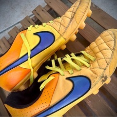 Nike TIEMPO サッカー:フットサル　シューズ　スパイク　27㎝の画像