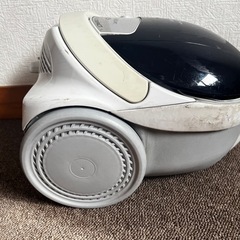 　14年の日立掃除機　ジャンク品の画像