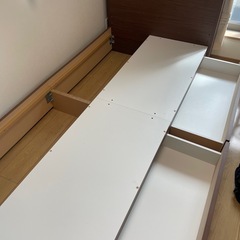 ニトリ　ベッドフレームの画像