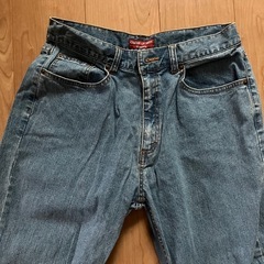 新品デニムパンツの画像