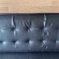 【訳あり】3人掛けソファ レザー調 ブラック レトロ風の画像