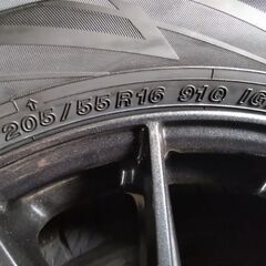 最安値！スタッドレスタイヤ！程 新品 ！9.9分山！205/55r16 ヨコハマアイスガードig70  205/55r16の画像