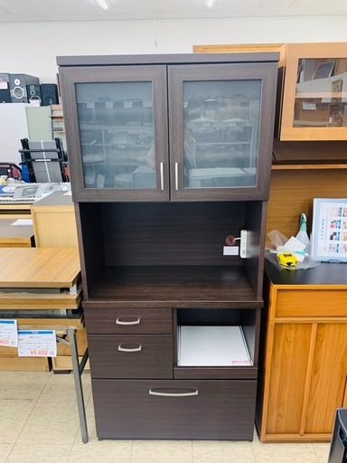 【ジモティー割引で最大15％OFF⭐️】食器棚 ダークブラウン 木目調 コンセント付き