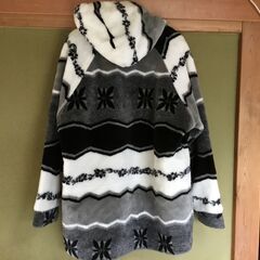 PIKO フード付きモッズコート Mサイズ（ゆったり着れます。）の画像