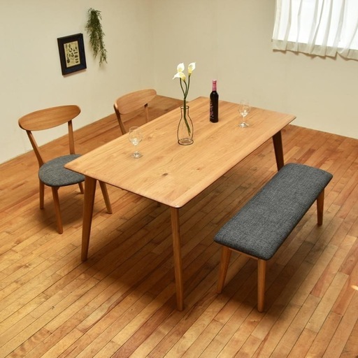 決まりました　ジャーナル家具　ダイニングテーブル　椅子　セット