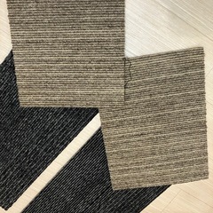 【新品同様】《近隣配達可能》サンゲツ タイルカーペットの画像
