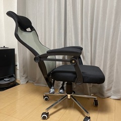 オフィスチェアの画像