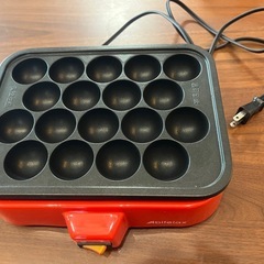 18穴 着脱式 電気たこ焼き器の画像
