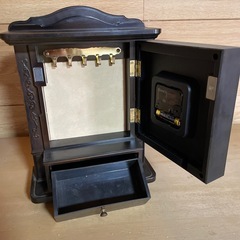 値下げ❗️時計付き宝石箱の画像