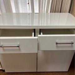 今日、明日限定】キッチンキャビネット 白    の画像
