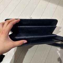 MADE IN ITARY イタリア製 ダークネイビー 
ハンドバッグの画像