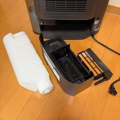 加湿セラミックファンヒーターの画像