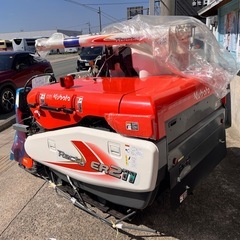 ✨即納可✨保証付き✨クボタ2条刈コンバイン✨ER211G✨グレンタンク✨全面楽刈り✨HST変速✨新品未使用✨の画像