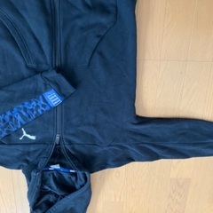 150cm adidas PUMA 男の子　ジャージ上下とパーカーの画像