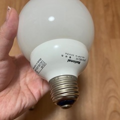 無料　LED電球の画像