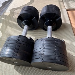 可変式ダンベル32キロ×2 台座付きの画像