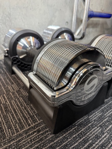 ダンベル、アジャスタブルベンチセット