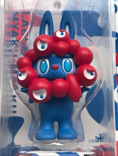 受付終了　新品　万博　ミャクミャク　ラブブ　マスコット