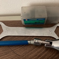 バイク修理工具　エンジン腰上とフライホイール付近用の画像