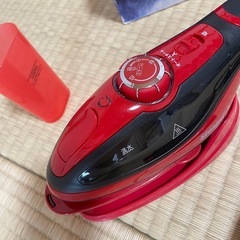スチームアイロンの画像