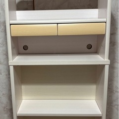 ニトリ学習机、椅子セットの画像