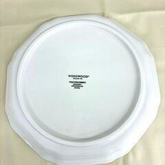 WEDGWOOD  WILD  STRAWBERRY オクタゴナルディッシュ（L）の画像