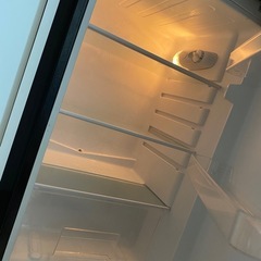 美品maxzen ２ドア冷蔵庫　JR138ML01GM　138Lの画像