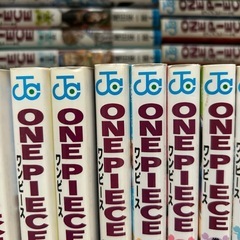 【1〜54巻➕4冊　まとめ買い】ワンピース　漫画本　アニメ　お買い得　格安　セット品　中古本　の画像