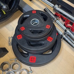 【超美品‼️】総額42万♪IROTEC パワーラック オリンピックバーベル プレート マルチポジションベンチ 他 大量セット♪の画像