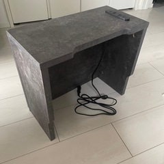 コンセント収納ボックスの画像